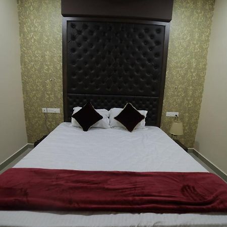 Aparthotel Shivalaya Residency Thrissur Exterior foto