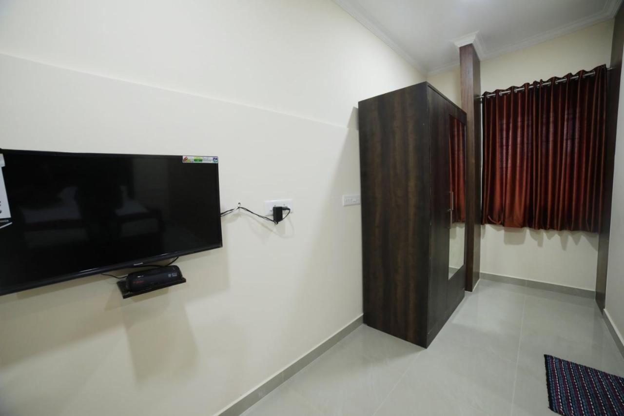 Aparthotel Shivalaya Residency Thrissur Exterior foto